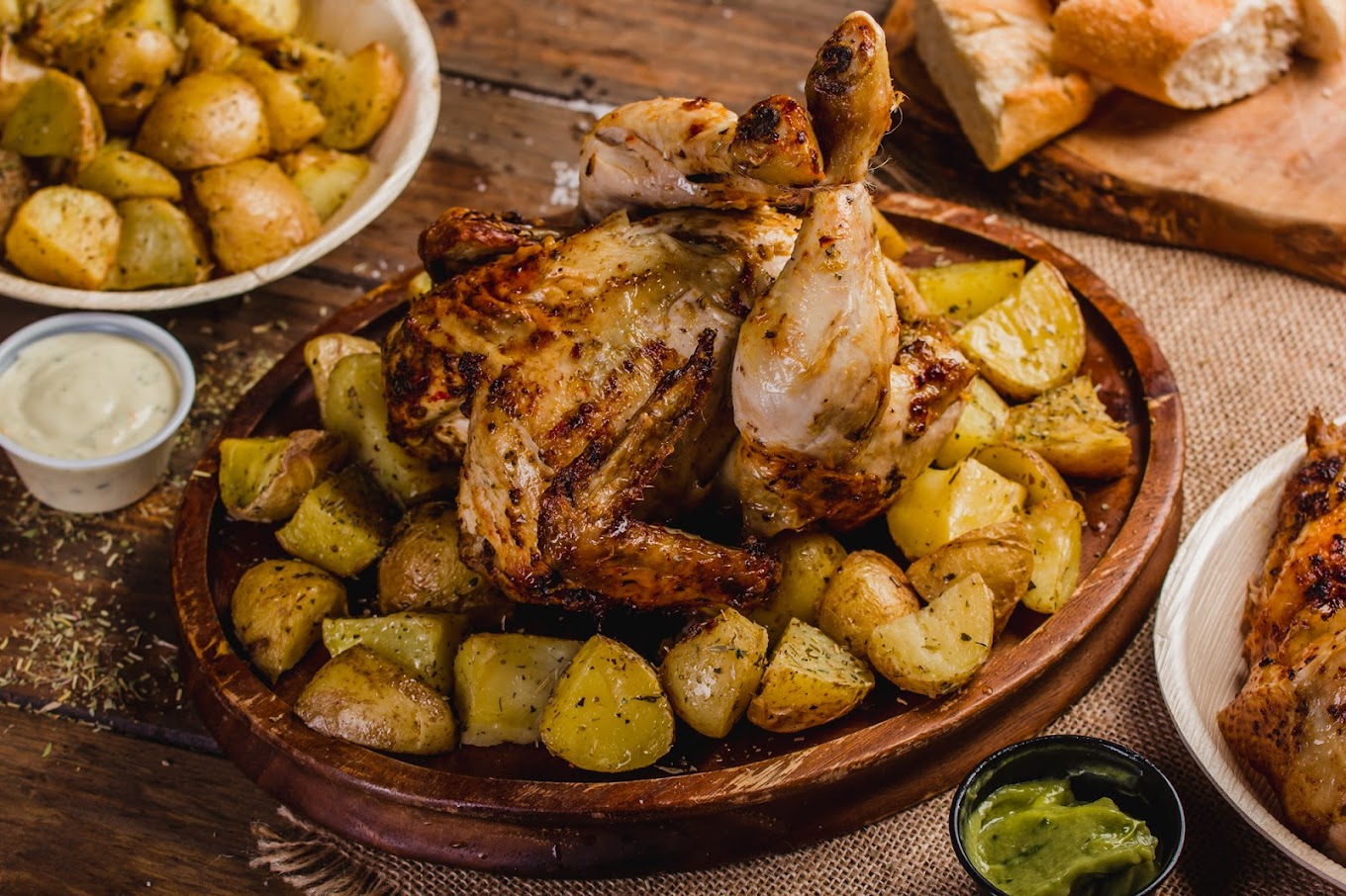 Polloco asador - El mejor pollo asado de Madrid